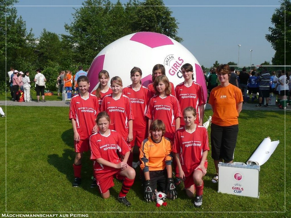 tl_files/tsv_goetzingen/image/Fussball Maedchen/2012/C-Maedchen Peiting.jpg